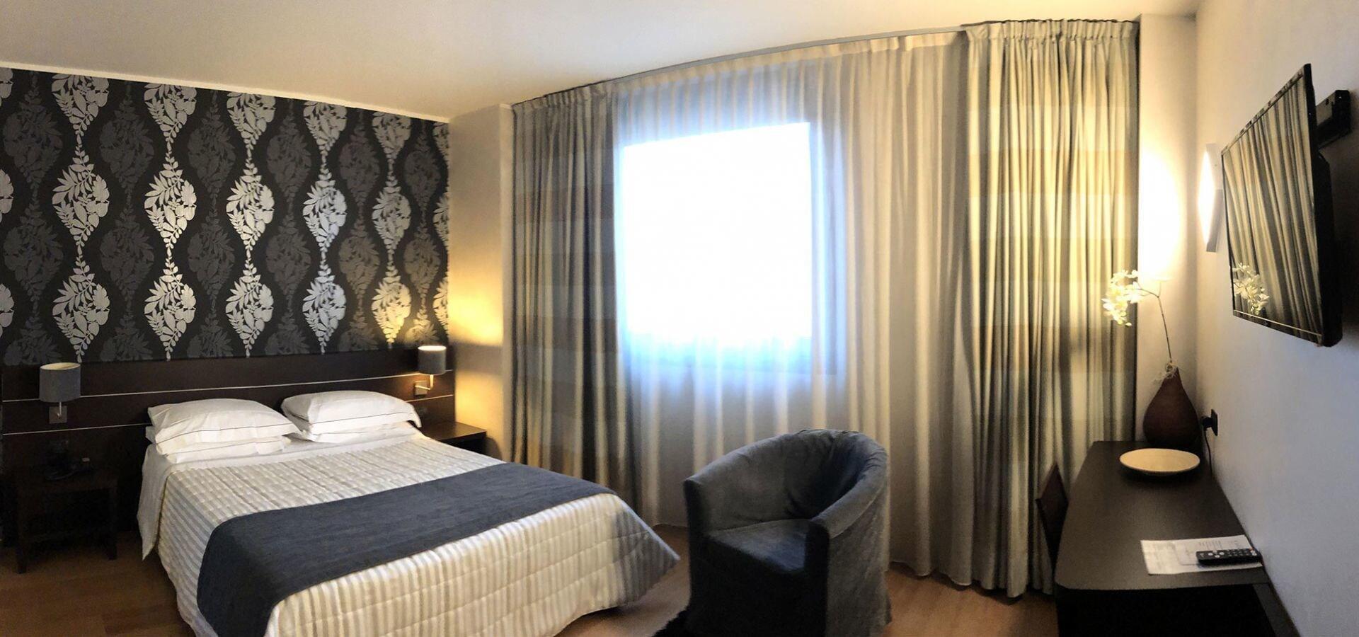 Castahotel Castagnito Luaran gambar